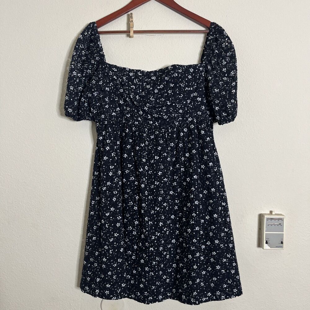 Anthropologie Maeve 12 Lillianne Smocked Navy Blue Eyelet Puff Sleeve Mini Dress
